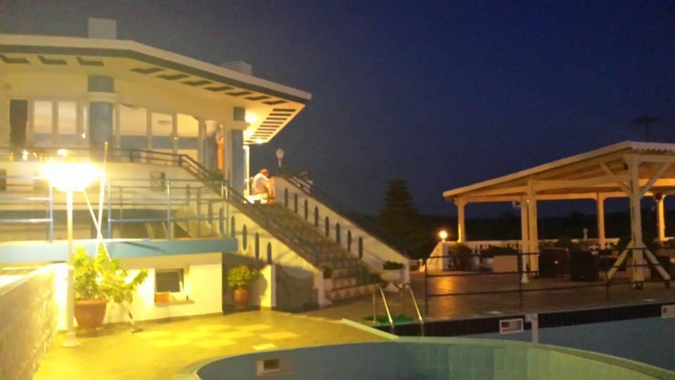Gogas Palace Lejlighedshotel Ammoudia Eksteriør billede